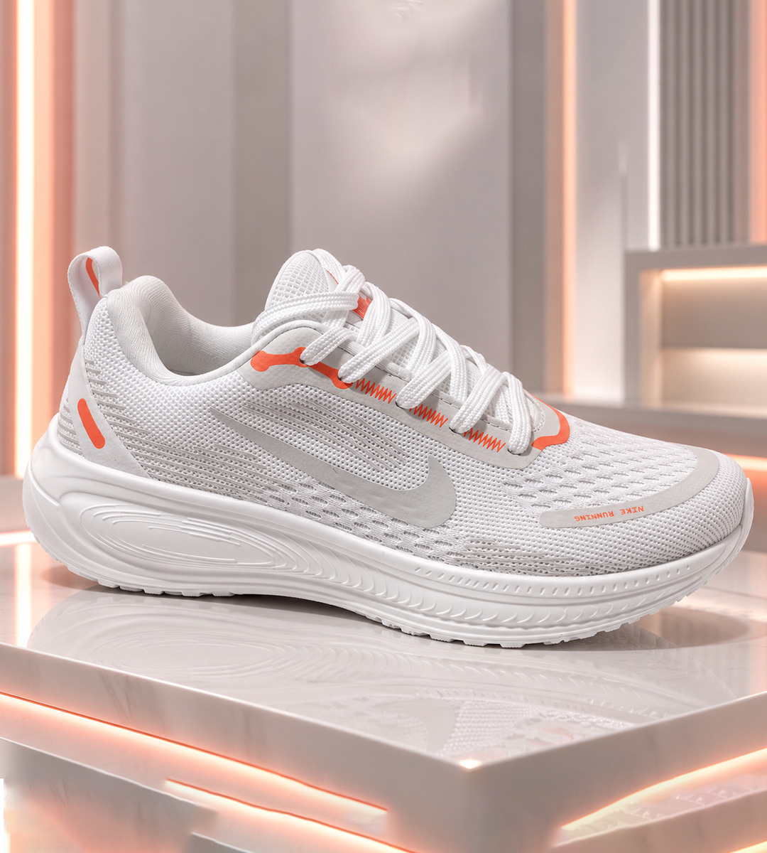 Lightweight Sports Sneakers with Textured Mesh Upper and Padded Collar for Walking and Running