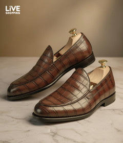 Crocodile Embossed Tercel Loafer