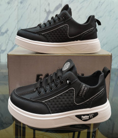 Lightweight Sports Sneakers – Ultimate Comfort & Performance