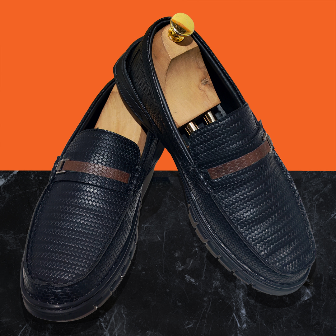 Casual Black Shoe