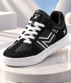 Classic Design আর নজরকাড়া Contrast Details—আপনার Everyday Look-এ নতুন মাত্রা যোগ করবে Export Quality Sneakers