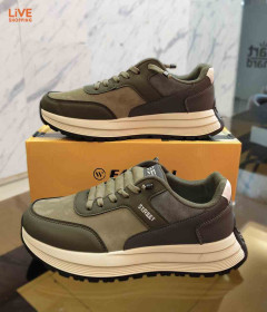 Lightweight Sports Sneakers – Ultimate Comfort & Performance