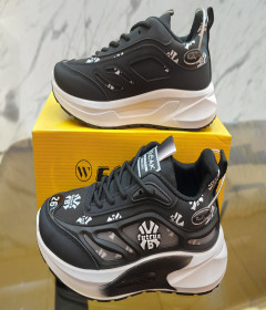 Premium Lightweight China Sneakers